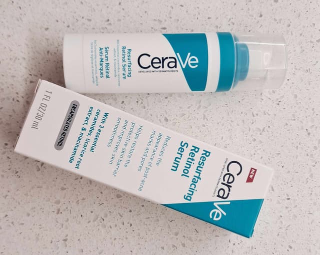 Resurfacing Retinol Serum