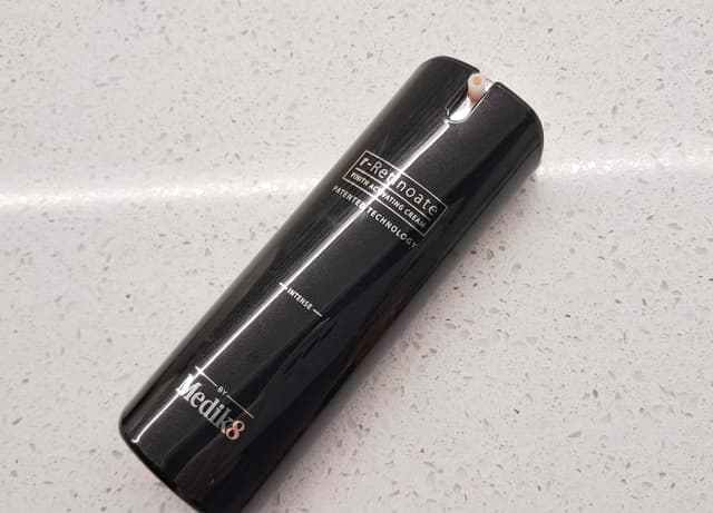 r-Retinoate Intense Youth Activating Cream